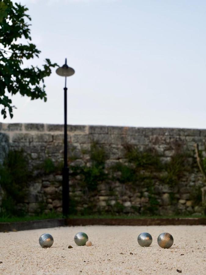 Gite Avec Piscine, Chateau De Lescours, St-Emilion Saint-Sulpice-de-Faleyrens 외부 사진